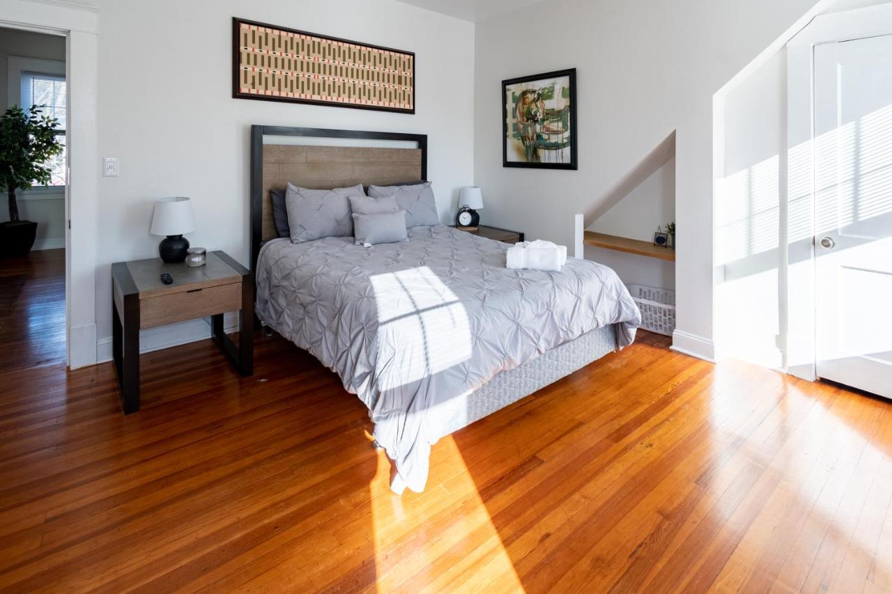 Contemporary 3-Bedroom Home With Balcony In Rva Richmond Ngoại thất bức ảnh